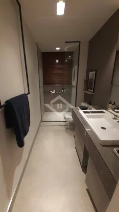 Imagem Apartamento de 4 Quartos para Venda na Barra da Tijuca com 268 m²