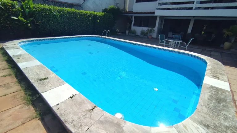 Imagem Charmosa Casa no Itaigara em Salvador Novo