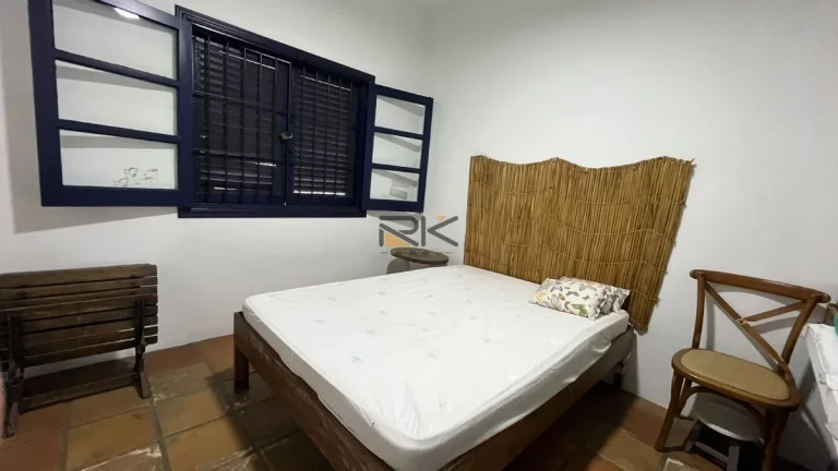 Imagem CASA BAIRRO DO ITAGUÁ 3 dormitórios sendo 1 suítes,1 banheiro social,sala 2 ambientes 3 vagas de garagem