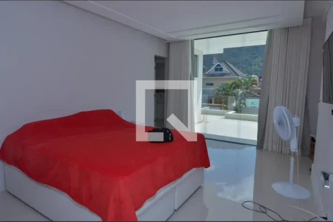 Imagem Casa à Venda - Vargem Pequena, 3 Quartos, 240 m2