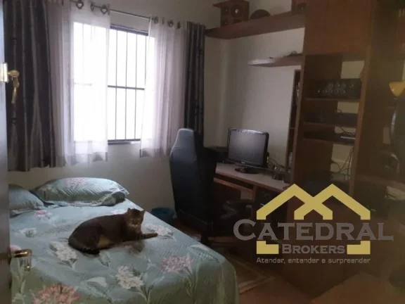 Imagem Casa com 03 dormitórios em 144m² à Venda por R$700.000,00 - Jardim das Carpas - Jundiaí/SP