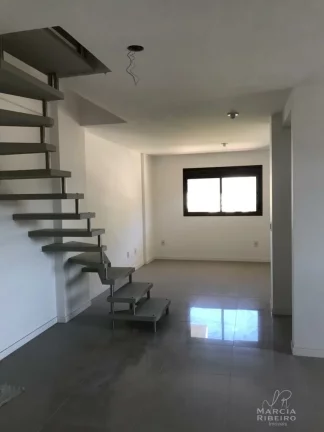 Imagem DUPLEX novo na Trindade com 3 quartos