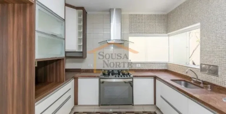 Imagem Sobrado 3 dormitórios, sendo 1 suíte, sala 2 ambientes, cozinha e dormitórios com armários, ampl...