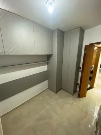 Imagem Apartamento sem condomínio à venda em Santo André - Vila Linda: 2 quartos, 1 banheiro, 1 vaga de garagem, 90m².