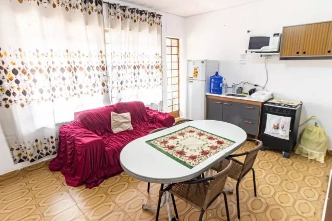 Imagem Casa com 3 Dormitórios à Venda na Vila Diva