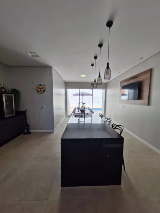 Imagem CASA COM 3 DORMITÓRIOS (1 SUÍTE) LOCALIZADA NO PORTAL DO LAGO -PILAR DO SUL