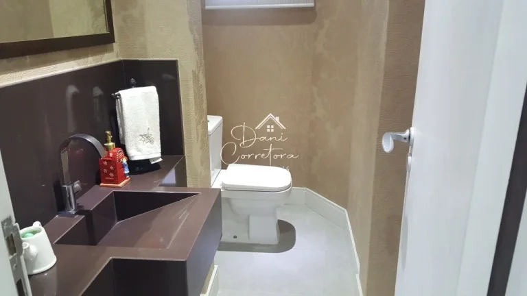 Imagem Impecável apartamento de 3 quartos com suíte e 2 vagas de garagem no Jardim Astúrias, Guarujá-SP!
