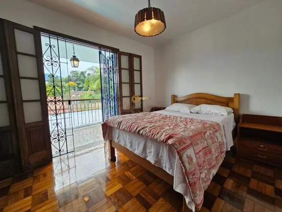 Imagem Casa para Venda em Teresópolis / RJ no bairro Comary