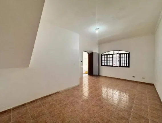 Imagem Casa para Alugar com 64m², 2 dormitórios, 1 sala e 1 vaga!!!