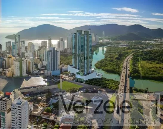 Imagem Apartamento 3 dormitórios para Venda em Balneário Camboriú / SC no bairro Centro