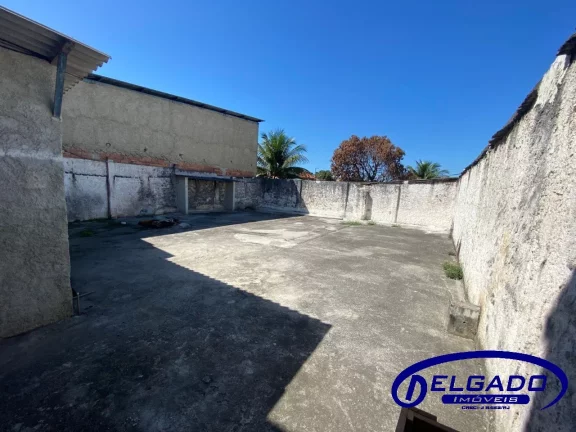 Imagem DELGADO aluga LOJA COMERCIAL no Centro de Itaborai, 160 m de área coberta e 130 m descoberta, Itaborai