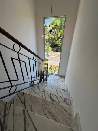 Imagem CASA EM CONDOMINIO Á VENDA