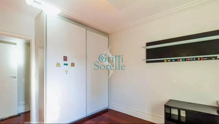 Imagem Apartamento à Venda em Moema - São Paulo/SP.