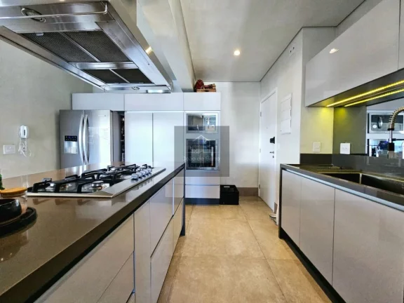 Imagem Cobertura no Brooklin com 230m2