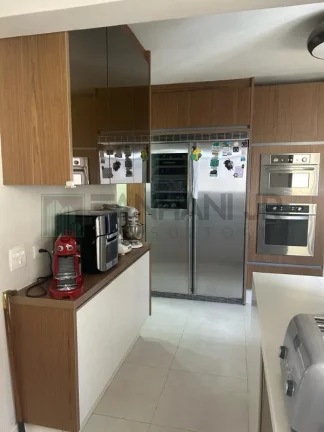 Imagem Espaçoso apartamento de luxo à venda no Itaim Bibi, São Paulo-SP: 4 quartos, 4 suítes, 3 salas, 6 banheiros, 3 vagas de garagem, 213m²!