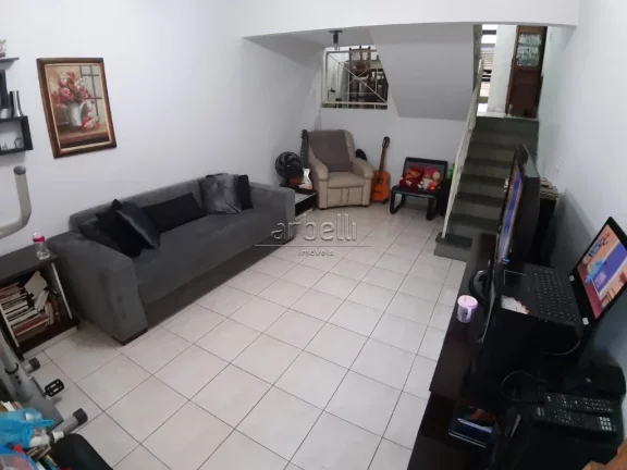 Imagem Casa em condomínio com 85 M², com 2 quartos sendo 1 suíte, copa cozinha com balcão tipo american...