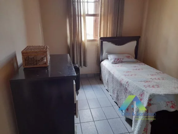 Imagem Sobrado com 2 Quartos e 1 banheiro à Venda, 120 m²