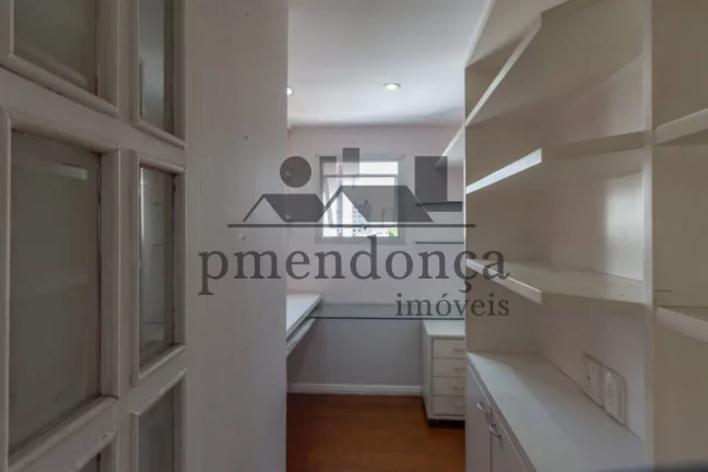 Imagem Apartamento Pinheiros reformado com 103m² reformado, 3 dormitórios (1 suíte) e 2 vagas.