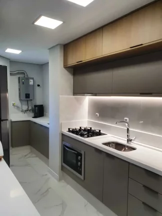 Imagem Apartamento mobiliado com 2 suítes e 2 vagas de garagem no bairro Ressacada em Itajaí
