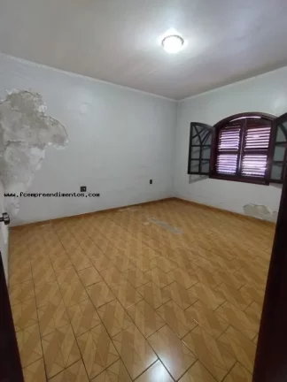 Imagem Casa / Sobrado para Venda em Limeira, Boa Vista, 4 dormitórios, 1 suíte, 3 banheiros, 4 vagas