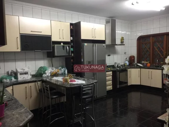 Imagem Sobrado à venda, 380 m² por R$ 2.500.000,00 - Vila Rosália - Guarulhos/SP