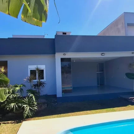 Imagem Linda casa com arquitetura contemporanea de 2 quartos sendo 1 suite e 149m2 no Bosque dos Ipes