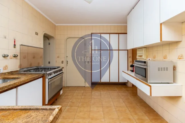 Imagem Apartamento à venda em Perdizes, São Paulo-SP: 4 quartos, 2 suítes, 2 salas, 5 banheiros, 2 vagas e 216m² de área.