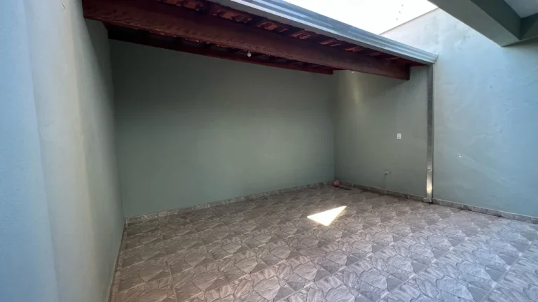 Imagem Imperdível oportunidade de compra: Casa de 3 quartos e 2 suítes no Jardim Morumbi, Sorocaba-SP, com 192 m² e 2 vagas.