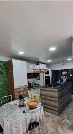 Imagem Sobrado com 4 dormitórios à venda, 68 m² por R$ 410.000,00 - Pirituba - Arujá/SP