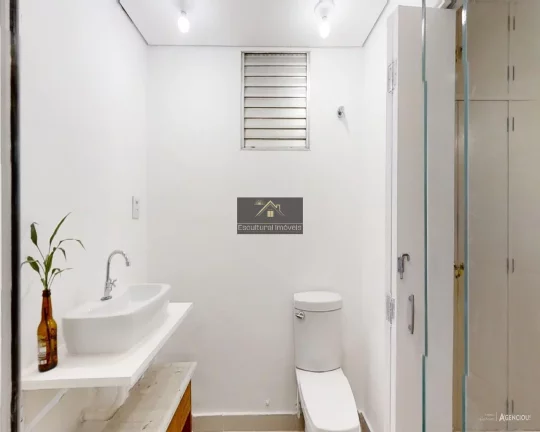 Imagem MORE NA POMPÉIA APARTAMENTO ESPAÇOSO ILUMINADO VENDA 80,00 M 3 DORMITÓRIOS SENDO 1 SUÍTE 2 BANHEIROS 1 VAGA DE GARAGEM LAZER PRÓXIMO AO COMÉRCIO