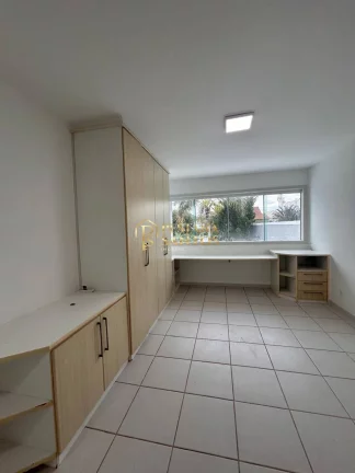 Imagem Casa Espetacular no Santa Marina – 4 Suítes na Barra da Tijuca