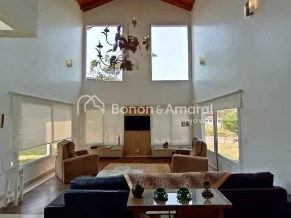 Imagem Casa luxuosa e moderna à venda em terreno de 1.270 m² com 600 m² de área construída, oferecendo...