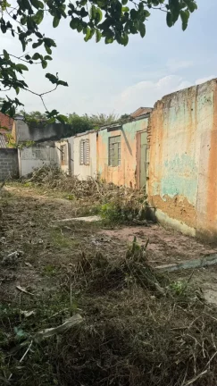 Imagem Imóvel comercial, com saida para 2 ruas do quarteirão