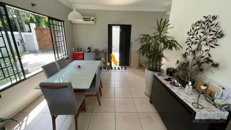 Imagem ESTRADA DOS BANDEIRANTES - Bosque dos Eucaliptos - linda casa 4 quartos