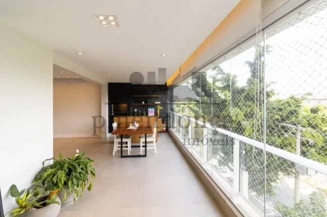 Imagem Apartamento na Lapa com 3 quartos ( 1 suíte ) e 2 vagas, pronto para morar!!!