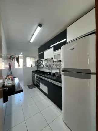 Imagem Apartamento com 2 Dormitórios sendo 1 suíte mobiliado na Guilhermina, Praia Grande