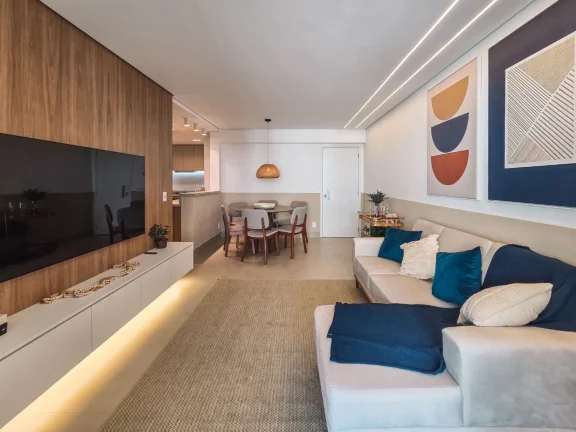 Imagem Imperdível apartamento de 3 quartos na Riviera de São Lourenço Módulo 07: 110,74m², 1 suíte, 3 salas, varanda gourmet e 2 vagas.