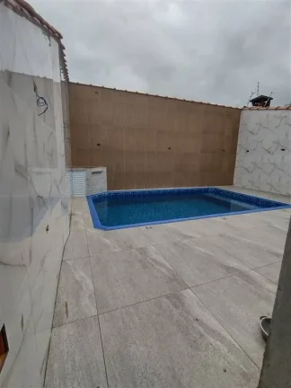 Imagem Casa Isolada na Praia Grande,com piscina 2 quartos sendo 1 suite 3 garagem