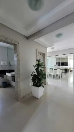 Imagem Apartamento com 3 dormitórios sendo 1 suíte e 2 vagas de garagem em Balneário Camboriú/SC