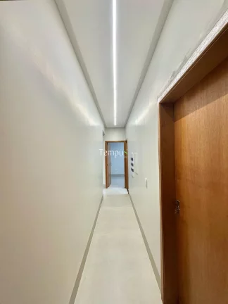 Imagem Terras Alpha 1 - Casa alto padrão à venda no bairro Terras Alpha Residencial 1 - Senador Canedo/GO