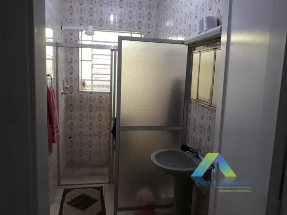 Imagem METRO CONCEIÇÃO Casa térrea 200 metros, 2 dormitórios, 4 vagas ótimo valor e localização.