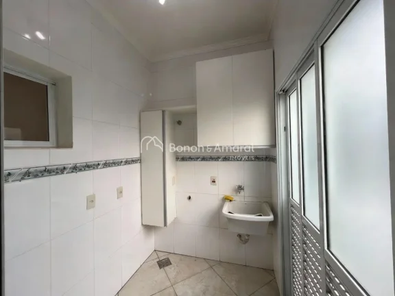 Imagem Ótima casa sobrado à venda no Condomínio Canterville, localizada logo na entrada de Valinhos pela...