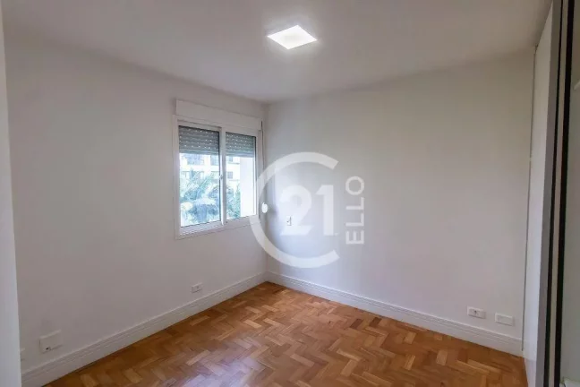 Imagem Apartamento 3 dormitórios reformado na Vila Nova Conceição