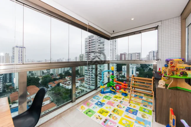Apartamento Vila mariana andar alto vista livre