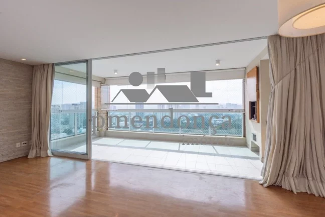Imagem Apartamento com 146m², face norte, em andar alto com vista incrível para o Parque da Água Branca .