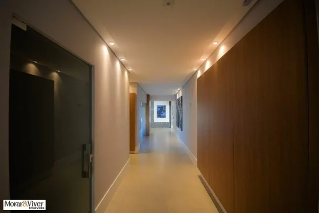Imagem Apartamento para Venda em Curitiba, Água Verde, 3 dormitórios, 3 suítes, 4 banheiros, 2 vagas