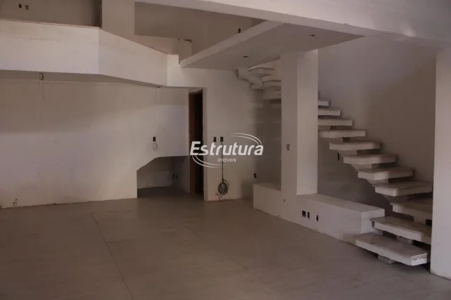 Ampla sala comercial nova para venda ou locação no centro