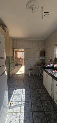 Imagem Casa com 3 quartos, 587,50m2, à venda em Campinas, Cidade Satélite Íris
