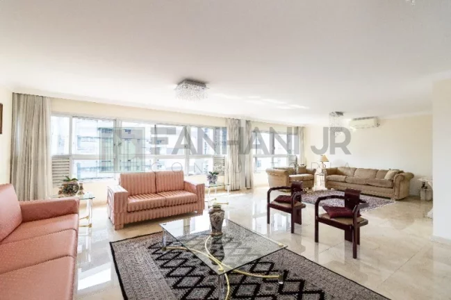 Imagem Espetacular apartamento à venda no Itaim Bibi, São Paulo-SP: 3 quartos, 3 suítes, 3 salas, 4 banheiros, 3 vagas de garagem, 268m².