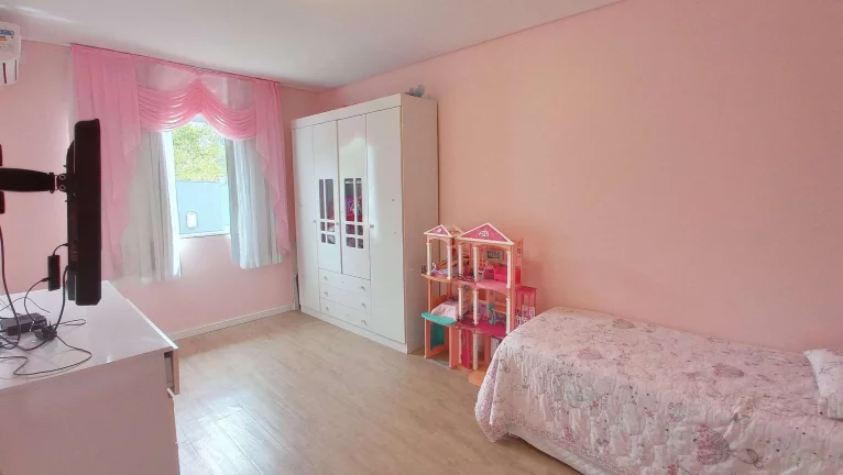 Imagem Casa à Venda, 4 Quartos(1 Suite), 2 Vagas, 355m2, Ratones, Florianópolis /SC